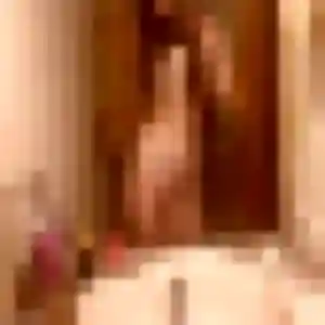 Odette, 21 ans, cherche un rencontre adulte à Miramont-de-Guyenne