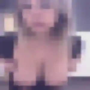 Gaelle (22 ans) à Mirecourt cherche une rencontre maintenant
