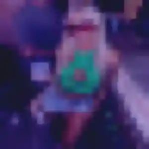 Tania, 28 ans, en ligne à Mirepoix pour un rencontre adulte