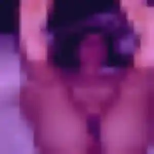 Nora, 28 ans, en ligne à Monein pour une rencontre coquine