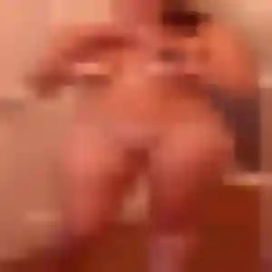 Profil de Whitney à Mouguerre (23 ans) - rencontre adulte discret