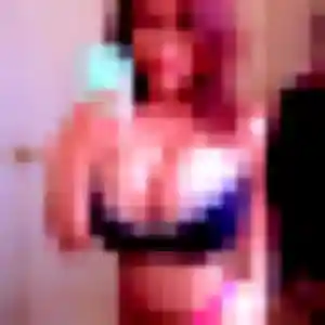 Natasha de Mourmelon-le-Grand, 24 ans - rencontre adulte sans lendemain