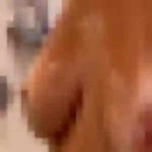 Gisele, 32 ans, dispo pour rencontre adulte à Nueil-les-Aubiers