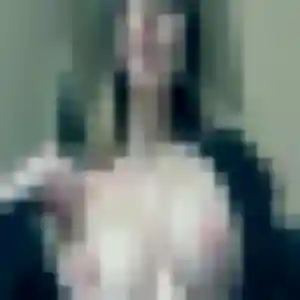 Charlotte (20 ans) à Péronnas propose une rencontre maintenant