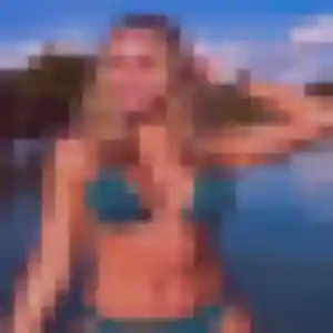 rencontre adulte à Pierrevert : photo de Anne-Charlotte, 23 ans - accès libre