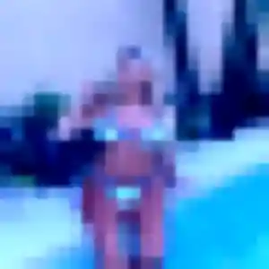 rencontre adulte à Ramonville-Saint-Agne : photo de Clarisse, 33 ans - accès libre