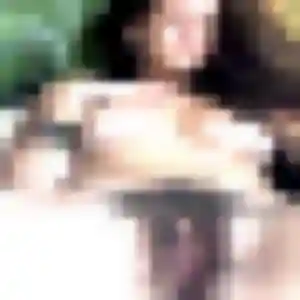 Tessa, femme de 35 ans propose rencontre adulte à Riorges