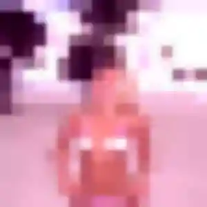 Rejoins Lena, 43 ans à Roquebrune-Cap-Martin gratuitement