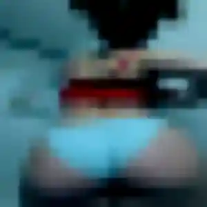 Découvre Noura, 27 ans à Rousset en privé