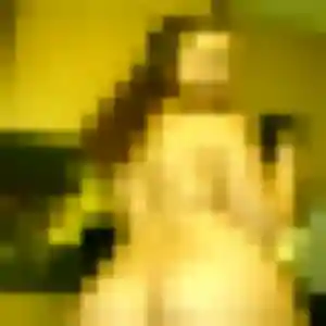 Contacte Nadine, 27 ans à Saint-André-de-Corcy en privé