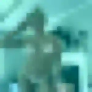 Gwenaelle, 25 ans, dispo pour rencontre adulte à Saint-Caprais-de-Bordeaux
