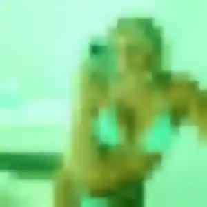Delphine, fille de 42 ans propose rencontre adulte à Saint-Chély-d'Apcher