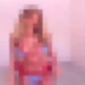 Penelope, 29 ans, connectée à Saint-Clair-de-la-Tour pour un rencontre adulte