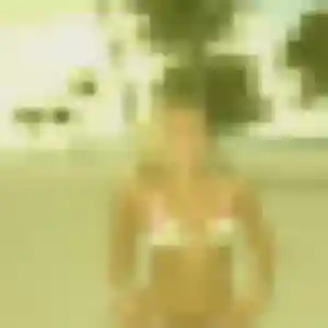 Rencontre Ameline, 23 ans à Saint-Éloy-les-Mines gratuitement