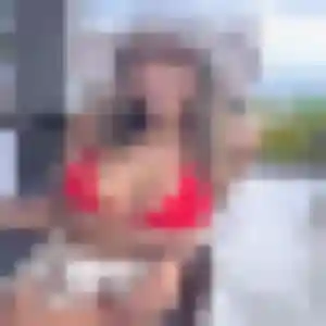 Lamia, 40 ans, connectée à Saint-Étienne pour une rencontre coquine