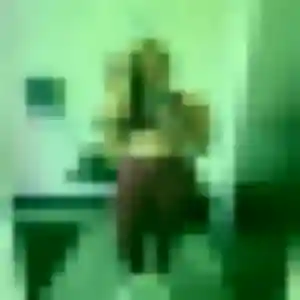 Photo de Aisha à Saint-Geniès-de-Malgoirès (23 ans) - rencontre adulte anonyme