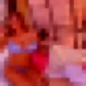 rencontre adulte à Saint-Geniès-de-Malgoirès : photo de Laure, 23 ans - accès libre