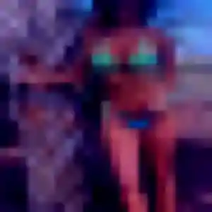 Photo de Jeanne à Saint-Germain-Laprade (23 ans) - rencontre adulte discret