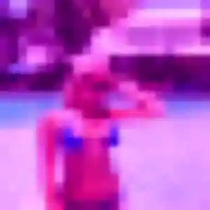 Lea, 21 ans, connectée à Saint-Loubès pour une rencontre coquine