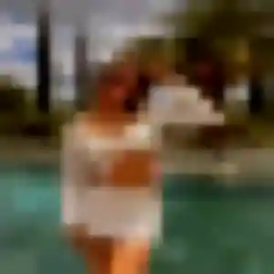Aurelie, 29 ans, connectée à Saint-Maixent-l'École pour une rencontre coquine