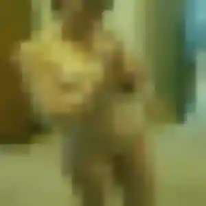 Lilou, 36 ans, en ligne à Saint-Martin-du-Var pour un rencontre adulte
