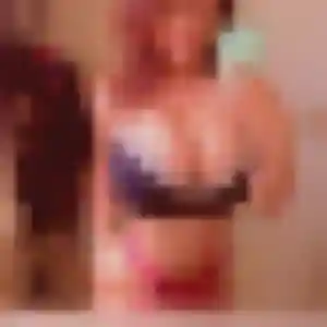 Ameline, fille de 26 ans veut rencontre adulte à Saint-Martin-la-Pallu