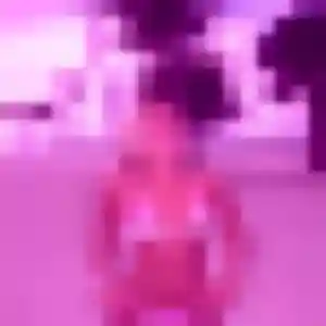 Lucie (31 ans) à Saint-Martin-le-Vinoux propose un rencontre adulte ce soir