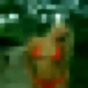 Photo sexy de Zara, 35 ans à Saint-Paul-de-Vence - plan discret