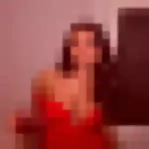 Nadine, 32 ans, connectée à Saint-Pierre-d'Albigny pour une rencontre coquine