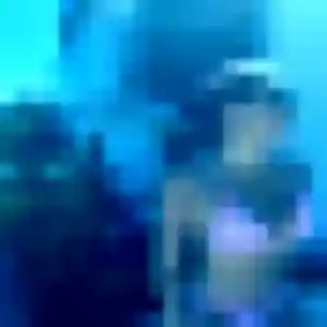 Estelle, 38 ans, en ligne à Saint-Privat-des-Vieux pour un rencontre adulte