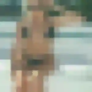 Belle Leila, 25 ans à Saint-Tropez - voir sa photo