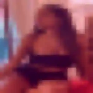 Yvonne, fille de 27 ans cherche rencontre adulte à Sainte-Bazeille
