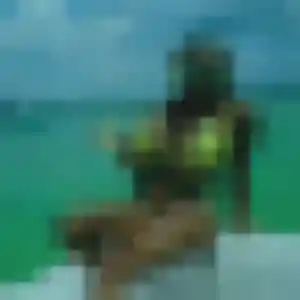 Charmante Emma, 28 ans à Sainte-Marie-la-Mer - la contacter