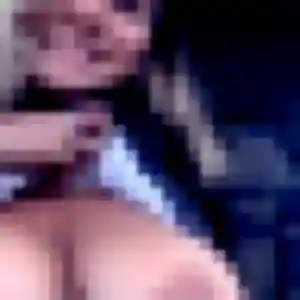 Ninon (35 ans) à Sainte-Sigolène cherche une rencontre aujourd'hui