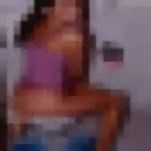 Zephyrine de Saujon, 33 ans - rencontre adulte discret