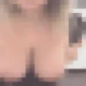 Celine, femme de 32 ans propose rencontre adulte à Sausheim