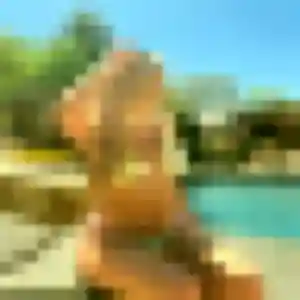 Charmante Anne, 43 ans à Sausset-les-Pins - voir sa photo