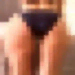 Jean-Marie, 19 ans, connectée à Sisteron pour une rencontre coquine