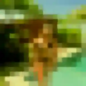 Dina, 22 ans, en ligne à Thierville-sur-Meuse pour un rencontre adulte