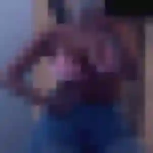Imane, 29 ans, connectée à Ussac pour un rencontre adulte