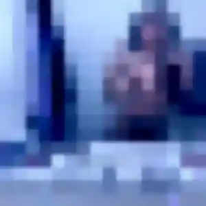 Photo privée de Lisette, 34 ans à Vaux-sur-Mer - rencontre sans lendemain