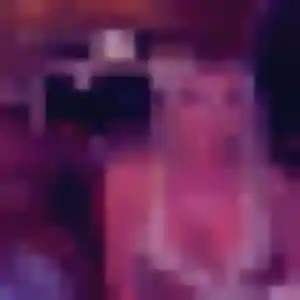 Chloe (36 ans) à Velaux cherche un rencontre adulte rapidement
