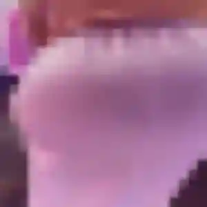 Photo de Adeline à Verfeil (38 ans) - rencontre adulte sans inscription