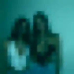 Contacte Lea, 20 ans à Vinay en privé